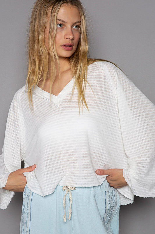 Off White V-Neck 3/4 Sleeve Top