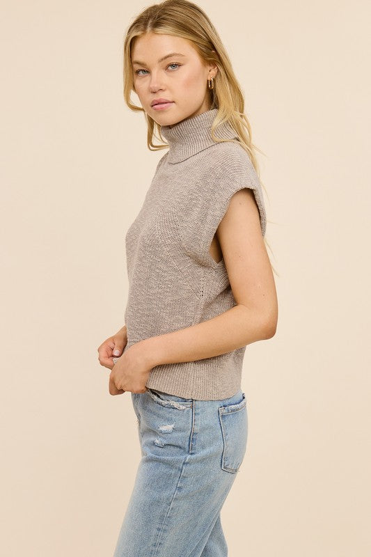 Sleeveless Cotton Turtleneck Top - Mocha