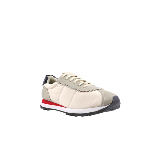 Sabina Sneaker