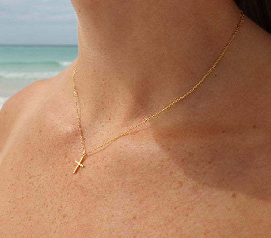 Bara Boheme CZ LG cross Necklace