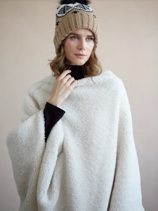 Olsen Poncho - Ivory